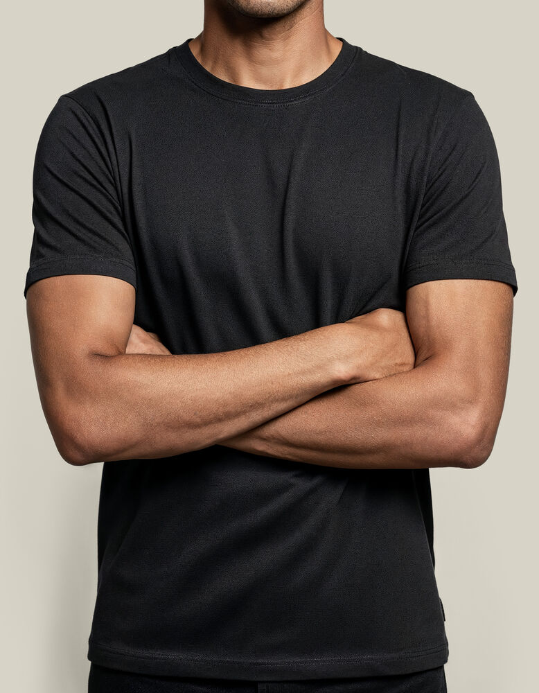 Untagged Movement - UM T-Shirt (OCS) 
Regular Fit Unisex Zwart 3XL