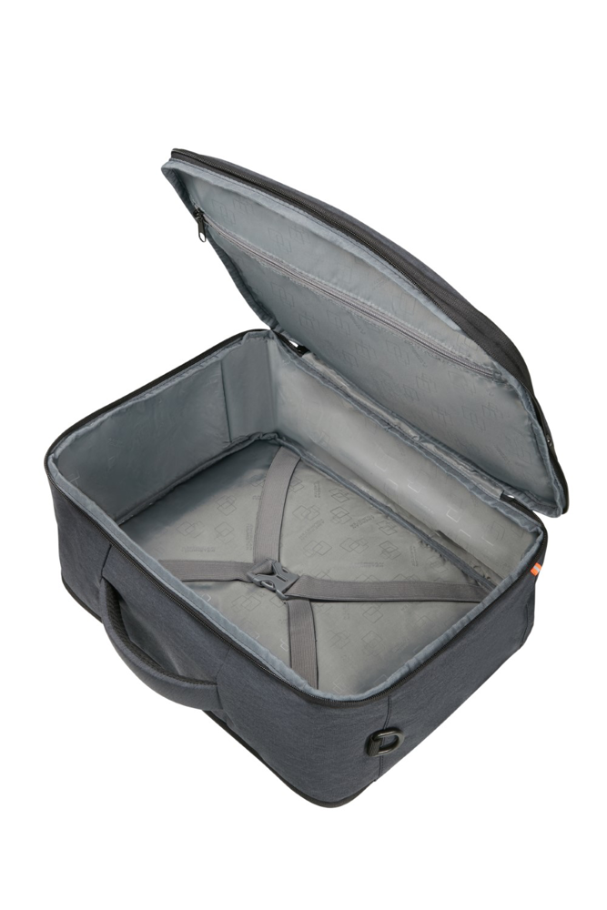 American Tourister At Work Nxt 3-Way Boarding Bag 15.6"