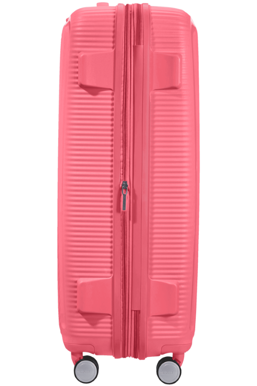 American Tourister  Soundbox Spinner 77 EXP.