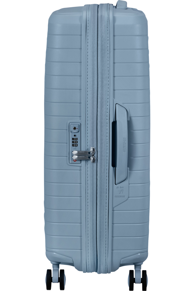 American Tourister Fastforward Spinner 68 EXP.